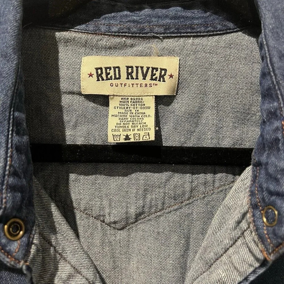 Red River Outfitters Pearl Snap Shirt Women 1X Denim Embroidery Rodeo - Picture 2 of 7